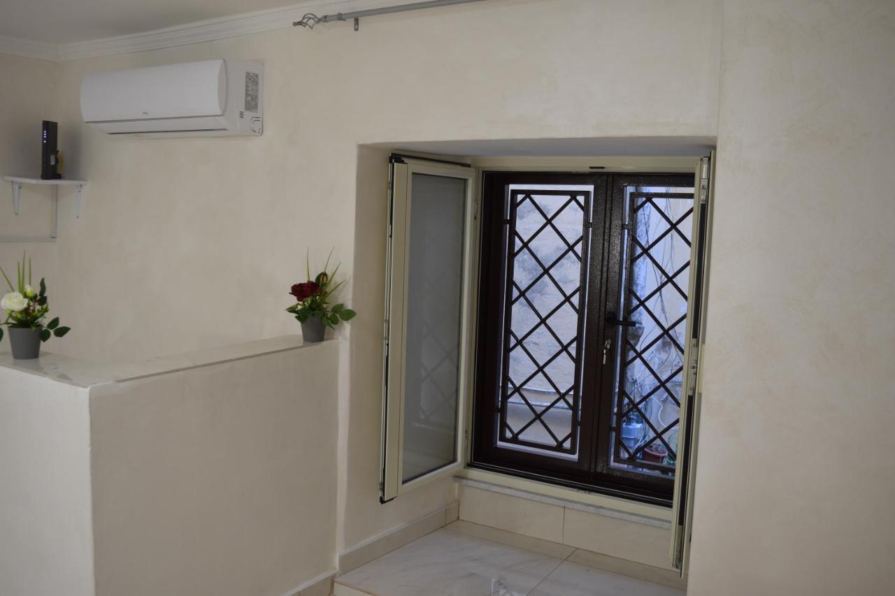 Apartamento Nonnona House-Napoli Centro Exterior foto